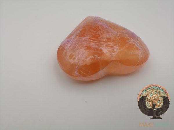 Sélénite orange forme coeur- Maât Vitae - SELCO1