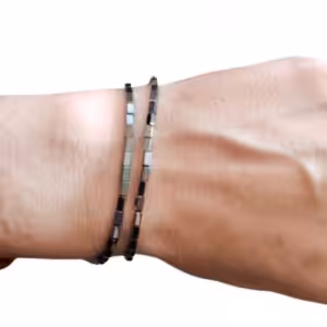 bracelet hématite perles plates - Maât Vitae - plérin